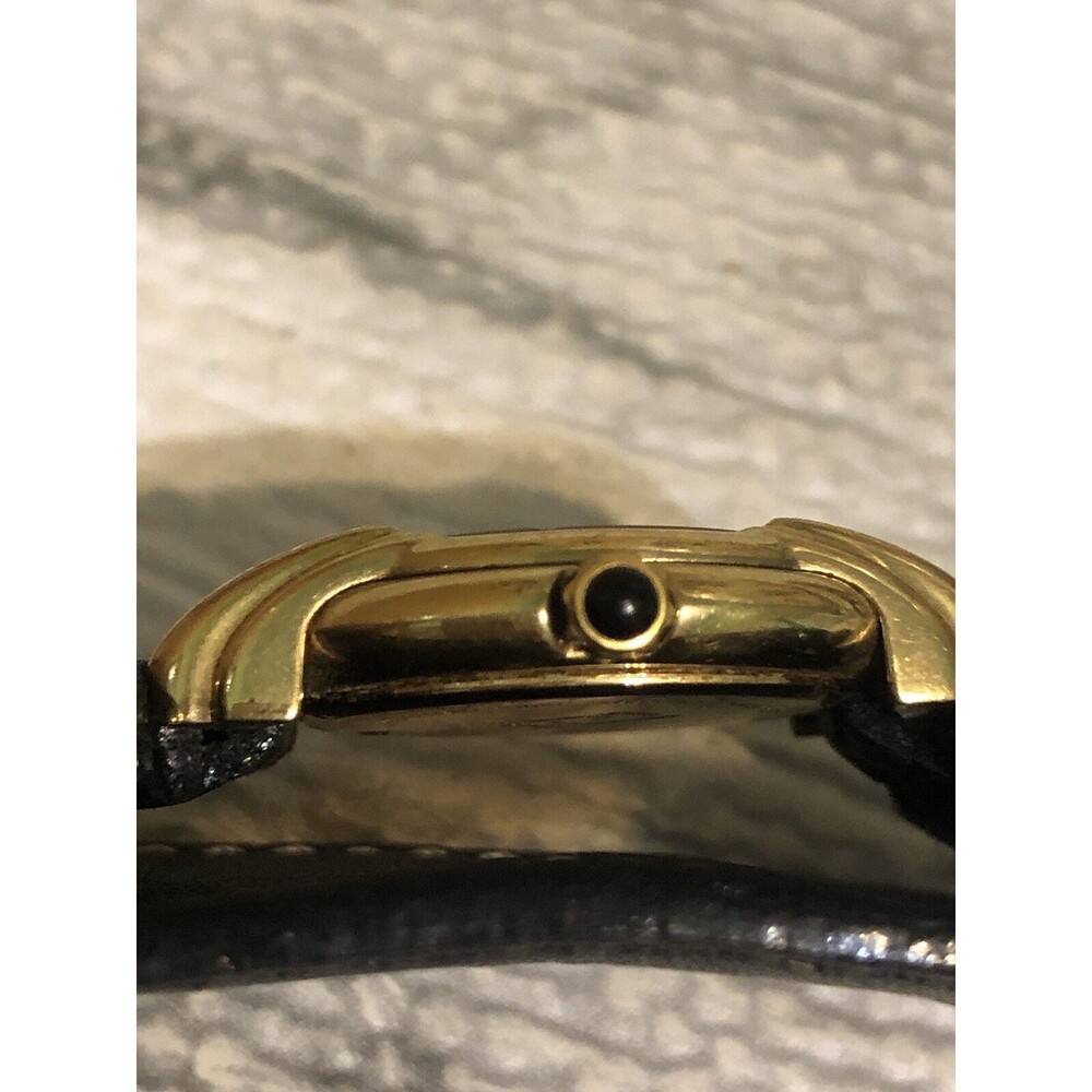 Fendi Watch Women's Black Face *AUTHENTIC* Working- Not Original Band! - Picture 6 of 7